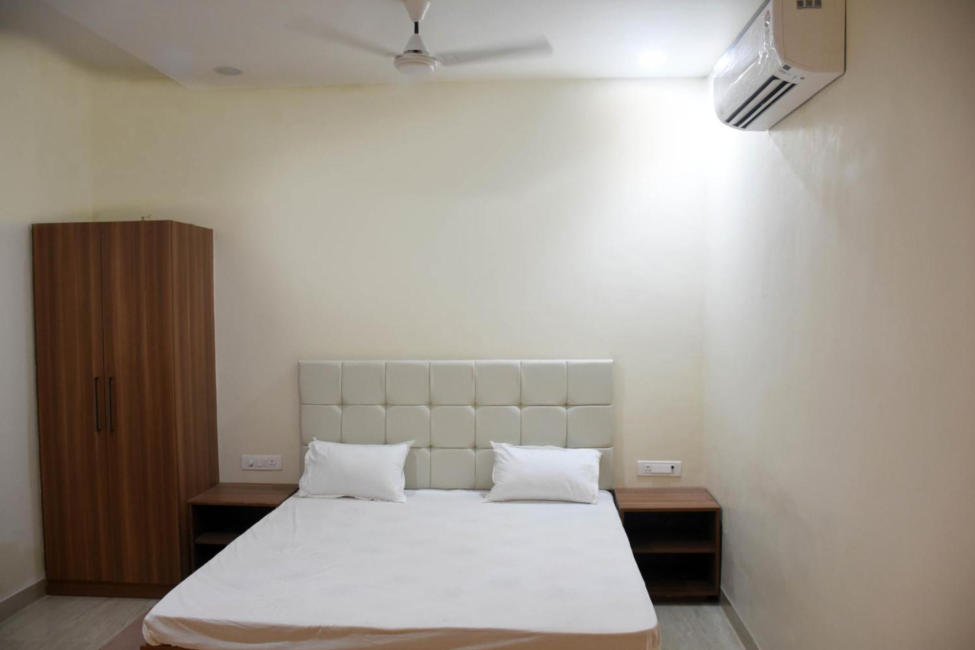 Bharat Milap Homestay- A Sonawala Unit — Photos 1